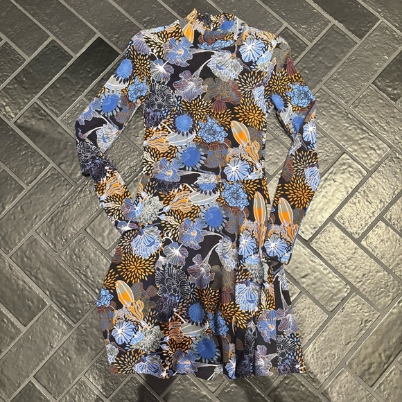 Floral H&M Long Sleeve turtleneck  - Blue and Black gorgeous patterned dress - Picture 3 of 7